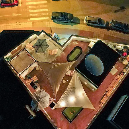 Penthouse - Private Rooftop - Solarium & Pool *