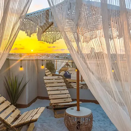 Penthouse - Private Rooftop - Solarium & Pool Apartment Cabo Roig